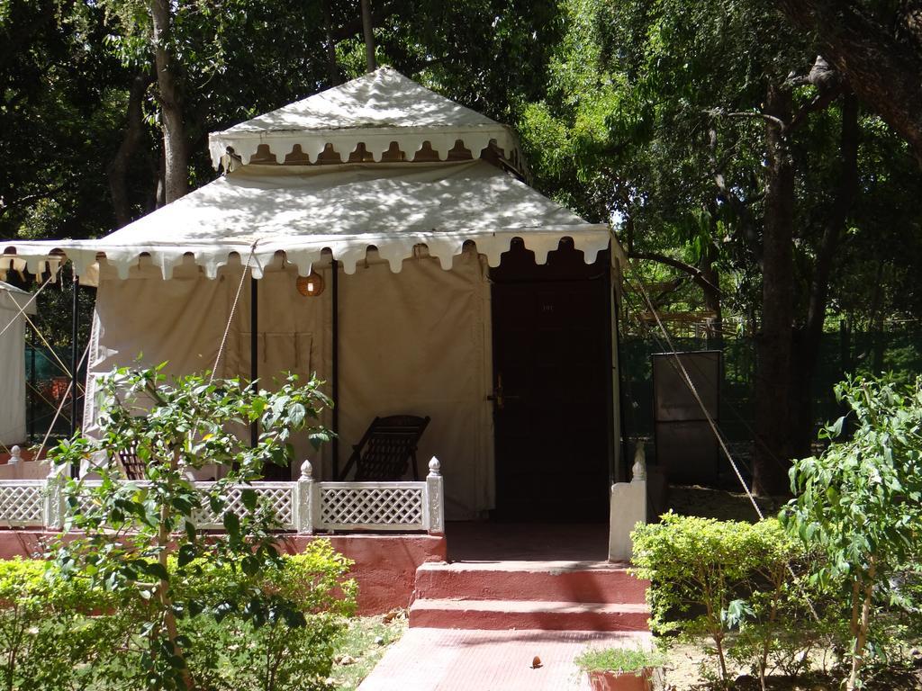 The Aravali Tent Resort Udaipur Kültér fotó